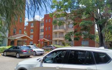3 Bed Apartment with En Suite at Near Methodist Methodist Guest House