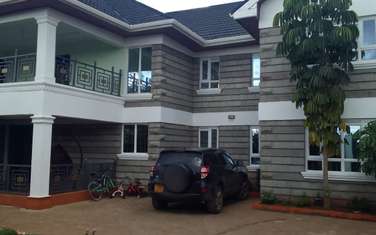 5 Bed House with Borehole in Syokimau
