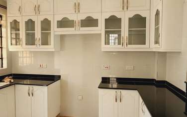 5 Bed Villa with En Suite at Mugutha