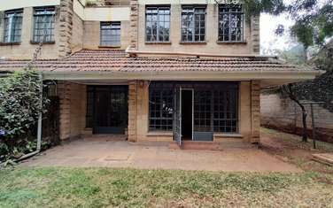 4 Bed Apartment with Swimming Pool in Kilimani