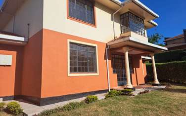 4 Bed Townhouse with En Suite in Ridgeways