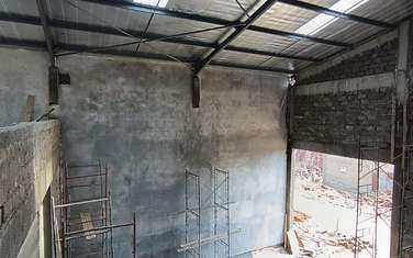 5,700 ft² Warehouse with Backup Generator in Ruaraka