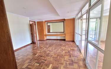 5 Bed Villa with Garden in Runda
