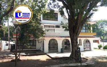5 Bed House with Aircon in Nyali Area