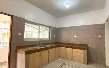 3 Bed Apartment with En Suite at Beach Road