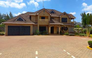 5 Bed House with En Suite at Garden Estate Rd