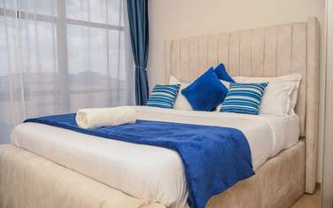Serviced 1 Bed Apartment with En Suite in Parklands