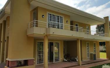 5 Bed House with Garage in Runda