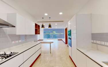 3 Bed Apartment with En Suite at Parklands