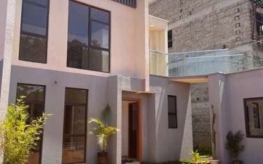 4 Bed Villa with En Suite at Muthithi Road