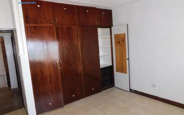 5 bedroom villa for sale in Nyali Area