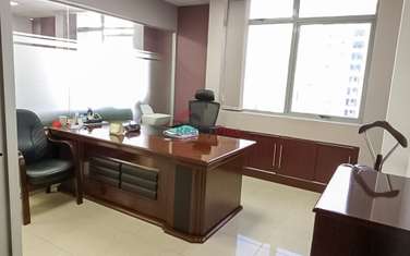 891 ft² Office with Lift in Kilimani