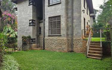 4 Bed Townhouse with En Suite in Westlands Area