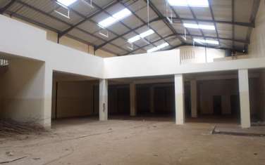 929 m² Warehouse  in Thika