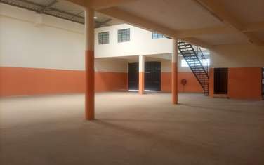 7,600 ft² Warehouse with Fibre Internet at Sabaki