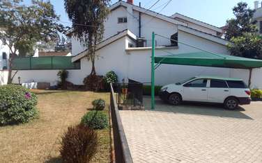 4 Bed Townhouse with En Suite in Brookside