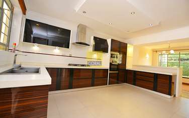 5 Bed Townhouse in Westlands Area