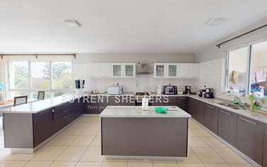4 Bed Apartment with En Suite at General Mathenge