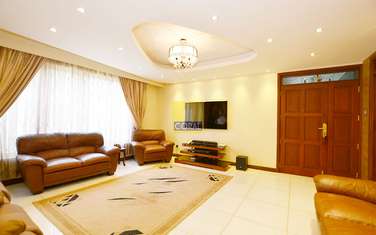 4 Bed Apartment with Backup Generator in Parklands