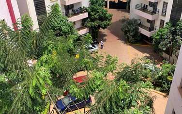 3 Bed Apartment with En Suite in Ruaka