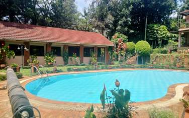 2 Bed House with Swimming Pool in Runda