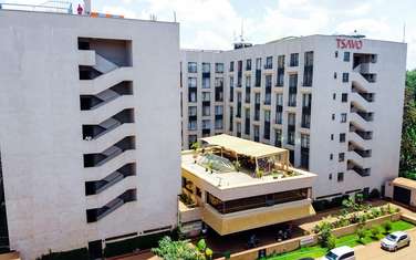 1 Bed Apartment with Swimming Pool in Thindigua