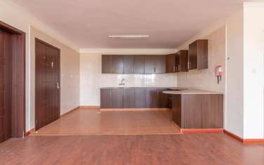3 Bed Apartment with En Suite at Rhapta Road Side
