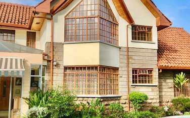 5 Bed House with En Suite at Old Runda