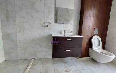 2 Bed Apartment with En Suite at Rhapta Rd