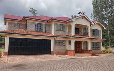 4 Bed House with En Suite at Rhino Park Road