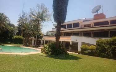 6 Bed House with En Suite in Kyuna
