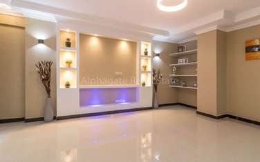 4 bedroom apartment for rent in Valley Arcade