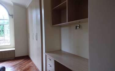 4 Bed Townhouse with En Suite at Near Karen Hub
