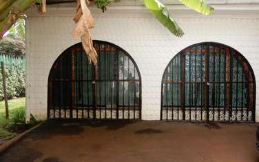 4 Bed House with En Suite in Gigiri