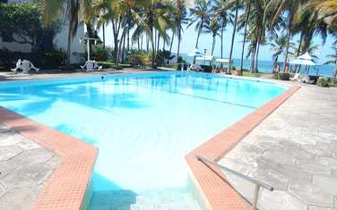 2 Bed Apartment with En Suite at 2Nd Avenue Nyali