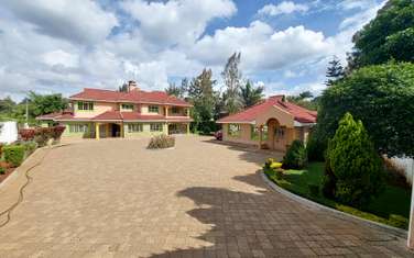 7 Bed House with En Suite at Evergreen