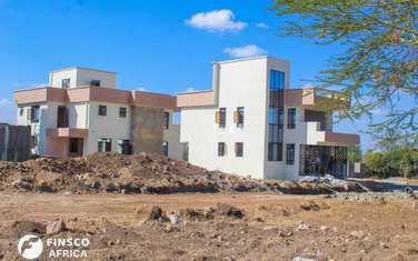 4 Bed Townhouse with En Suite in Ruai