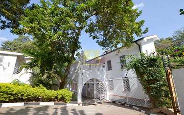 5 Bed Townhouse  in Westlands Area