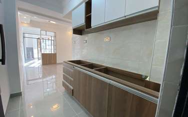Studio Apartment with En Suite in Lavington