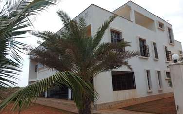 4 Bed Villa with En Suite at Vipingo Beach Estate