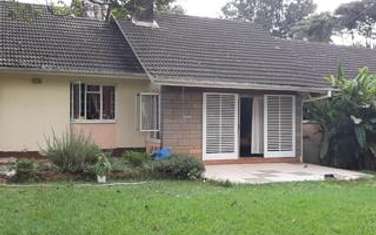 3 Bed House with En Suite at Lavington Green