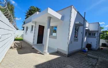 3 Bed Villa with En Suite at Mtomondoni