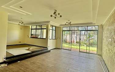 5 Bed Townhouse with En Suite in Lavington