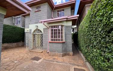 4 Bed Townhouse with En Suite at Coffee Garden Road