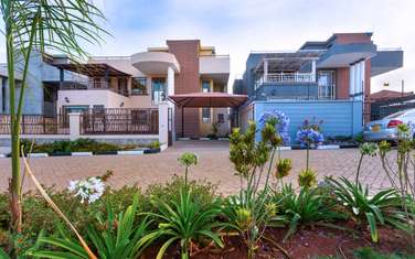 4 Bed Villa with Balcony in Ngong