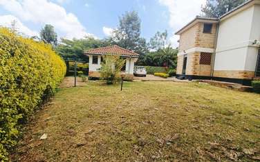 4 Bed House with En Suite in Nyari
