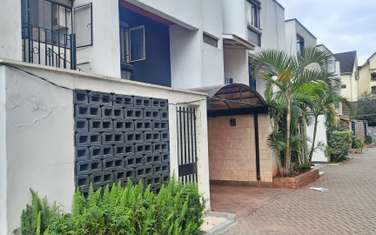 5 Bed Townhouse with En Suite in Kileleshwa