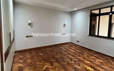 4 Bed Apartment with En Suite at Riverside Drive