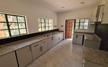 5 Bed House in Lavington