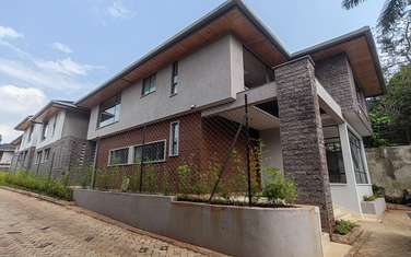 5 Bed Townhouse with En Suite at Mzima Springs
